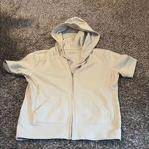 New York & Company Beige Short Sleeve Hoodie